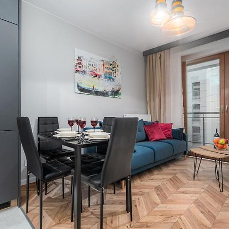 Apartments Warsaw Markowska By Noclegi Renters Екстериор снимка