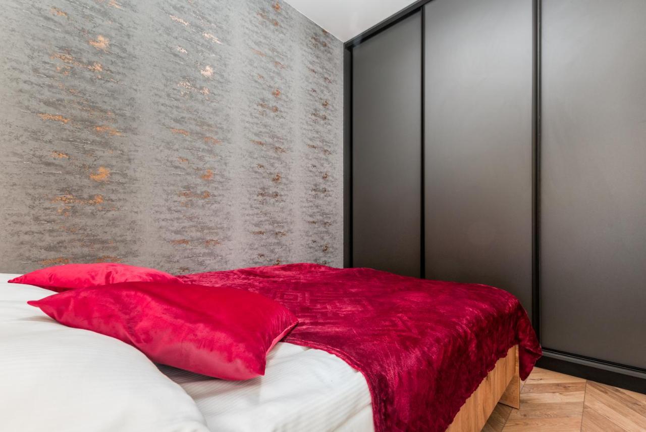 Apartments Warsaw Markowska By Noclegi Renters Екстериор снимка